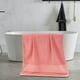 thumbnail image 5 of Toallas de baño grandes, 28 x 55 pulgadas, super absorbentes, de secado rápido, ligeras, ideales para el gimnasio y viajes, 70x140cm de algodón completo, color oscuro, borde dorado, 5 of 6