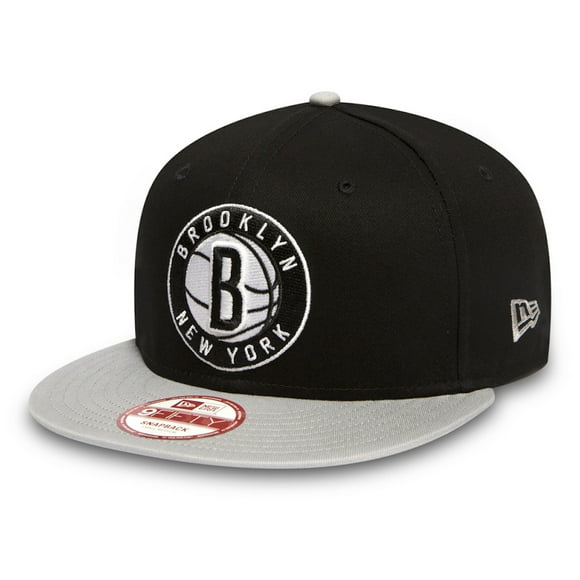 Gorra de béisbol con bordado de Brooklyn de anime para adultos