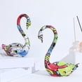 thumbnail image 3 of Graffiti Swan Estatua de pareja Colorful Swan Resin Bird Par Feng Shui romántico regalos para boda y decoración de San Valentín para segundo, 3 of 9