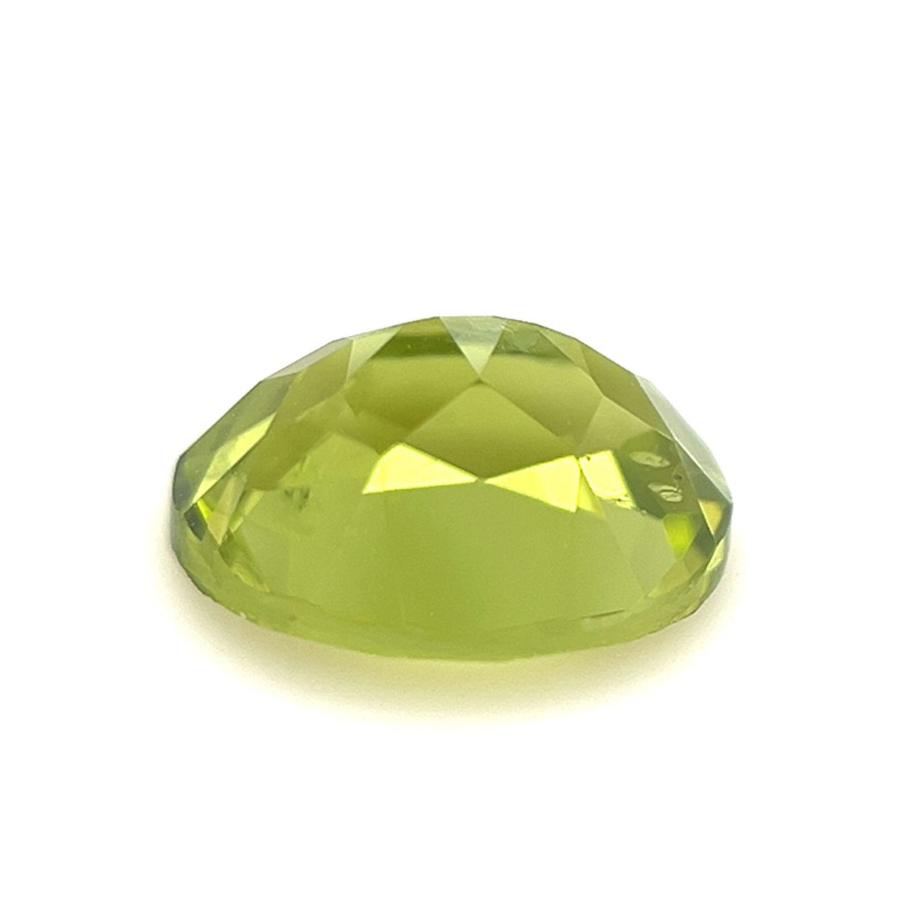 Certified Natural 1.75 Carat Peridot Oval Shape Brilliant Cut 9x7 mm Loose Gemstone August Birthstone