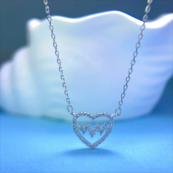 EJG 925 Sterling Silver Sparkling Heart Necklace Adjustable Lightweight Women's Jewelry Gift for Christmas New Year Valentine Anniversary Come with Beautiful Box