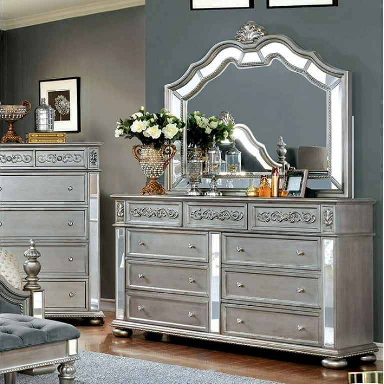 Traditional Style Gray Padded Fabric Tufted California King Size