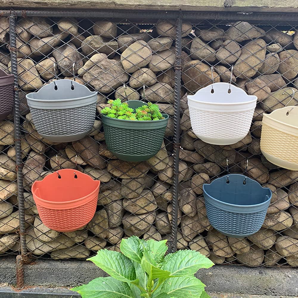 Set of 2 Pcs Hanging Planters Outdoor Hanging Basket Plastic Flower Pot Plants Holder Hanger for Balcony Fence Wall Mounted