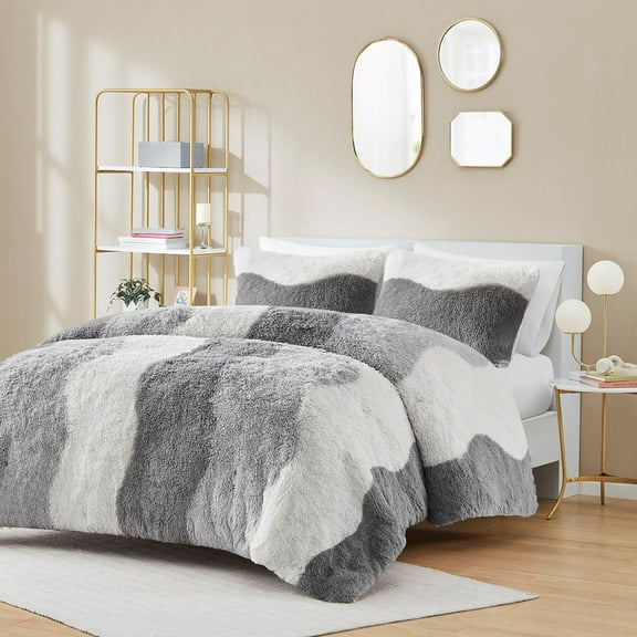Twin/Twin XL Ombre Shaggy Faux Fur Comforter Set