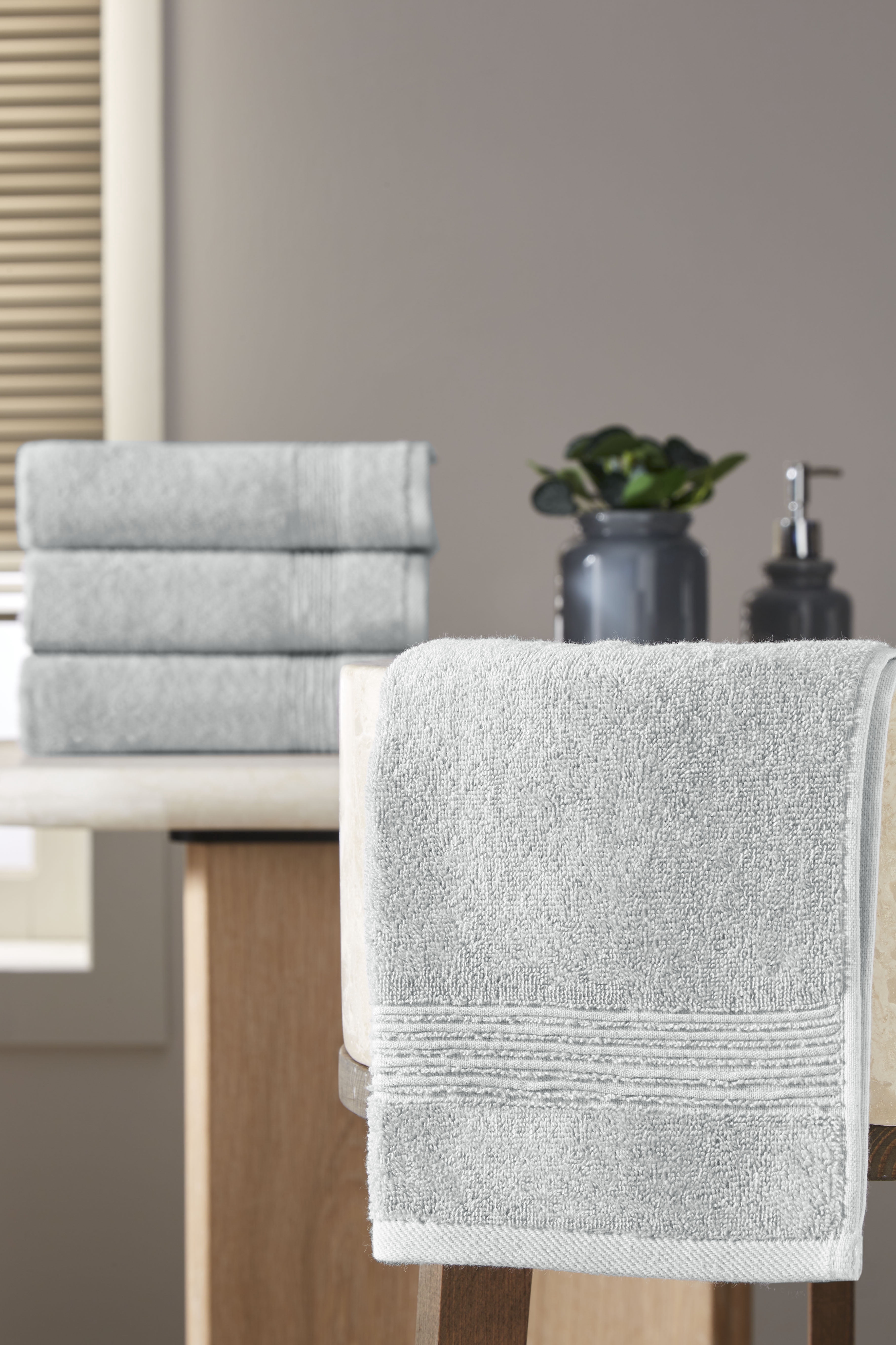 Ozdilek 4-Piece Hand Towels Set, 16x30" 100% Turkish Cotton, Quick-Dry, Lightweight & Absorbent Hand Towels, Soft Hotel Quality Hand Towels for Face, Gym, Spa, Grey