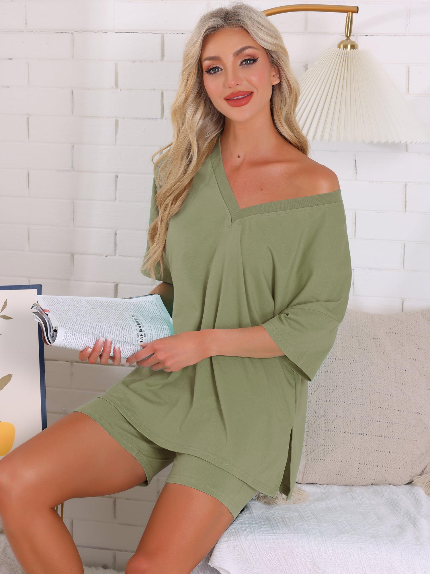 DARING DIVA Pajamas V Neck Workout Reversible Tracksuit Shorts Set XS Army Green