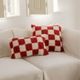 thumbnail image 1 of Protector de almohada 17,7"x17,7" | Cojín festivo rojo moderno • Funda de poliéster • Lavable a máquina • Cojín de respaldo de sofá/asiento de oficina resistente a líquidos y manchas, 1 of 6