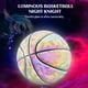 thumbnail image 5 of Balón de baloncesto holográfico reflectante de tamaño 7 para juegos nocturnos, iluminado en la oscuridad, regalo para adultos y niños., 5 of 8