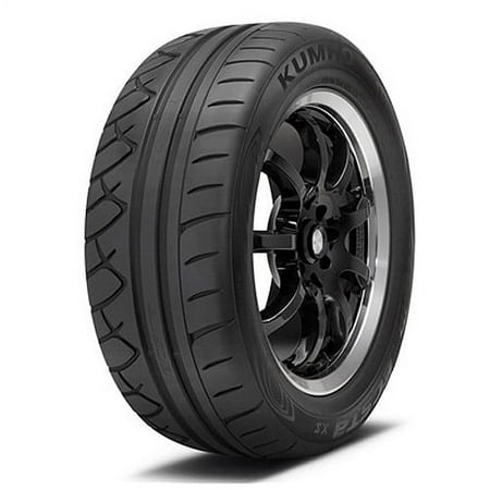 Kumho Ecsta XS Tire 225/45R18XL