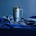 thumbnail image 5 of Stanley Quencher H2.0 Vaso de agua Flowstate aislado al vacío, el vaso mantiene el frío y el hielo durante horas para agua, té helado o café 40oz, 5 of 5