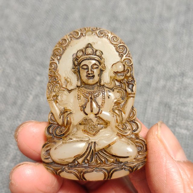Antique-style, distressed craftsmanship, Mongolian material pendant, imitation Hetian jade pendant, zodiac, figure, landscape, and other styles of pendants.