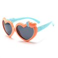 thumbnail image 1 of Gafas de sol polarizadas para niños en forma de corazón de silicona para bebés, 1 of 2