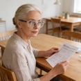 thumbnail image 4 of BotaniNest Light Photochromic Blue Light Blocking Reading Glasses For Presbyopia, 4 of 4