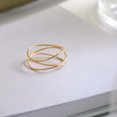 thumbnail image 3 of Anillo de estilo frío para mujer, diseño de nicho entrelazado de línea ultrafina de tres capas, anillo de dedo índice chapado en oro, moda para mujer, 3 of 3