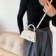 thumbnail image 2 of Bolso de verano de moda simple para mujer, bolso de hombro de moda de color sólido, bolso cruzado simple, bolso cuadrado pequeño, 2 of 6