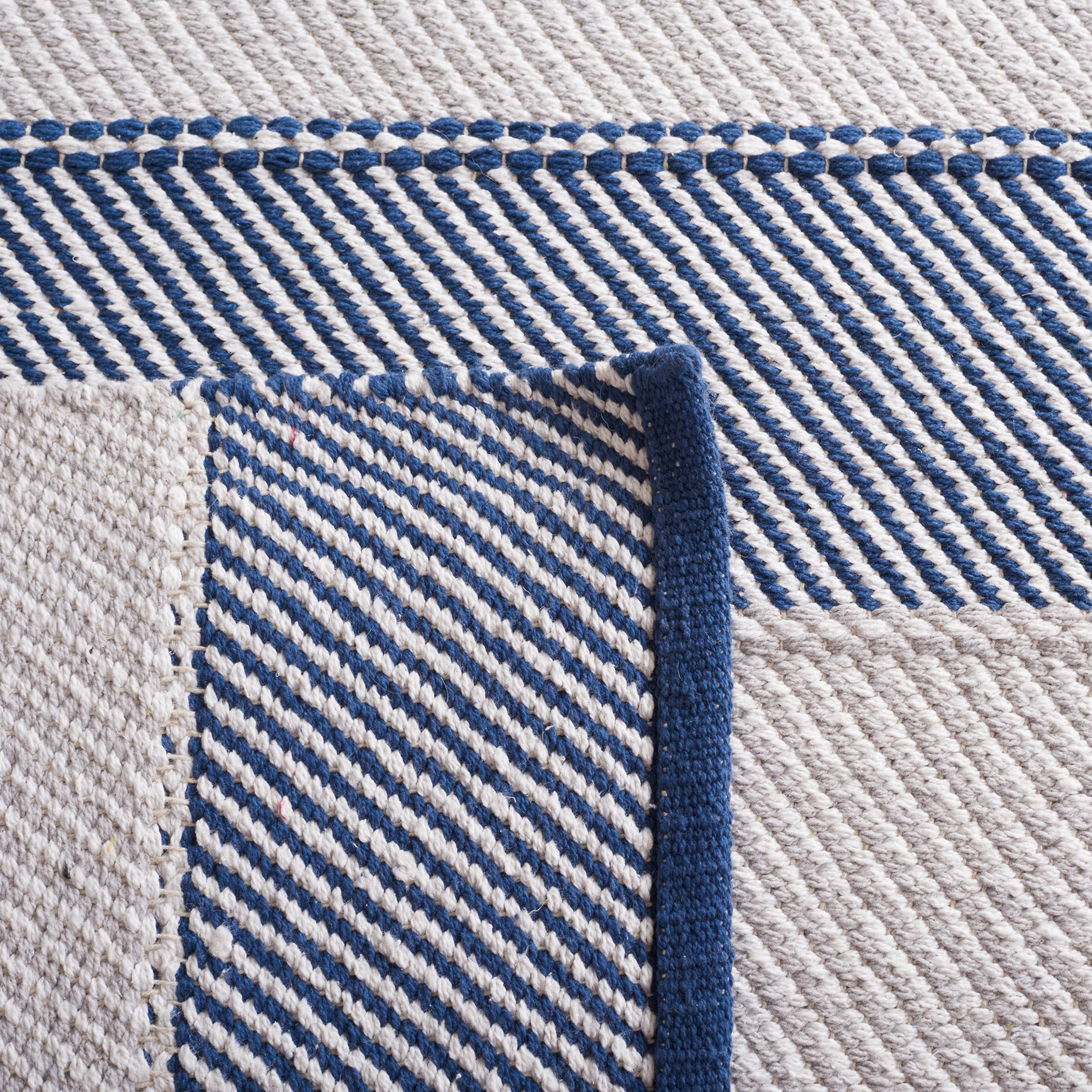 SAFAVIEH Striped Kilim Yadira Striped Cotton Area Rug, Grey/Blue, 3' x 5'