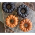 thumbnail image 1 of Nordic Ware Moule Bundt Formé, 3 Tasses, Rouge, 1 of 13