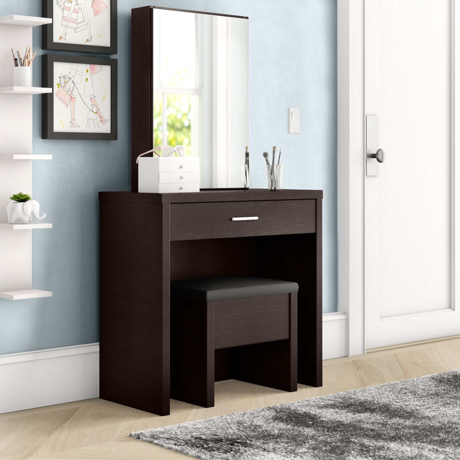 Heitz vanity set with mirror deals