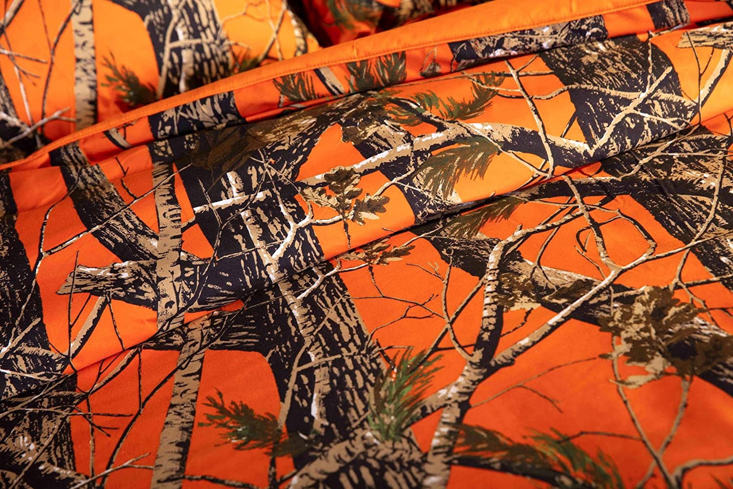 Chezmoi Collection Salem 2-Piece Cabin Lodge Forest Woods Comforter Set, Nature Camo Tree Leaves Printed Soft Microfiber Bedding, Orange, Twin