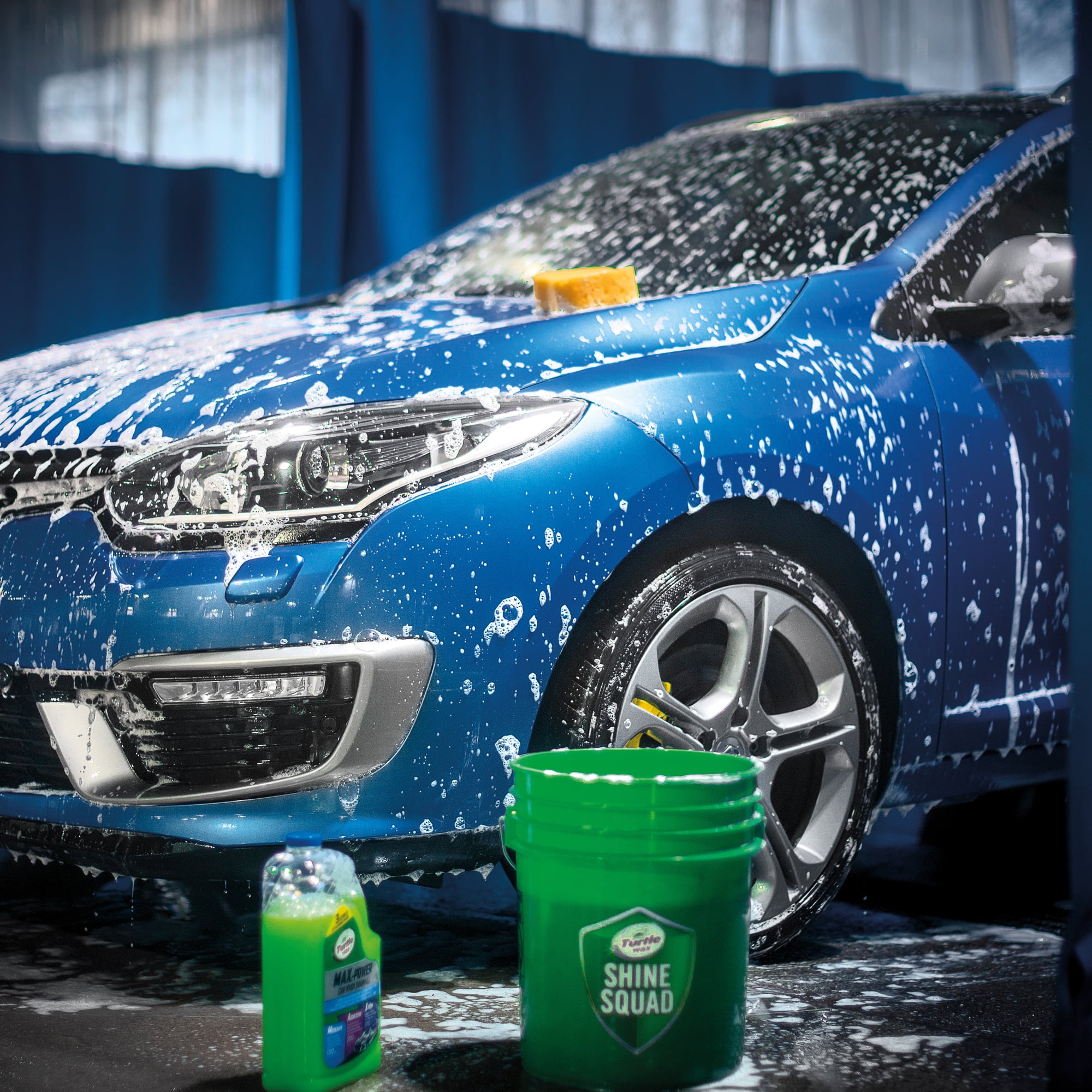 Turtle Wax Zip Wax Car Wash at Rs 373/bottle