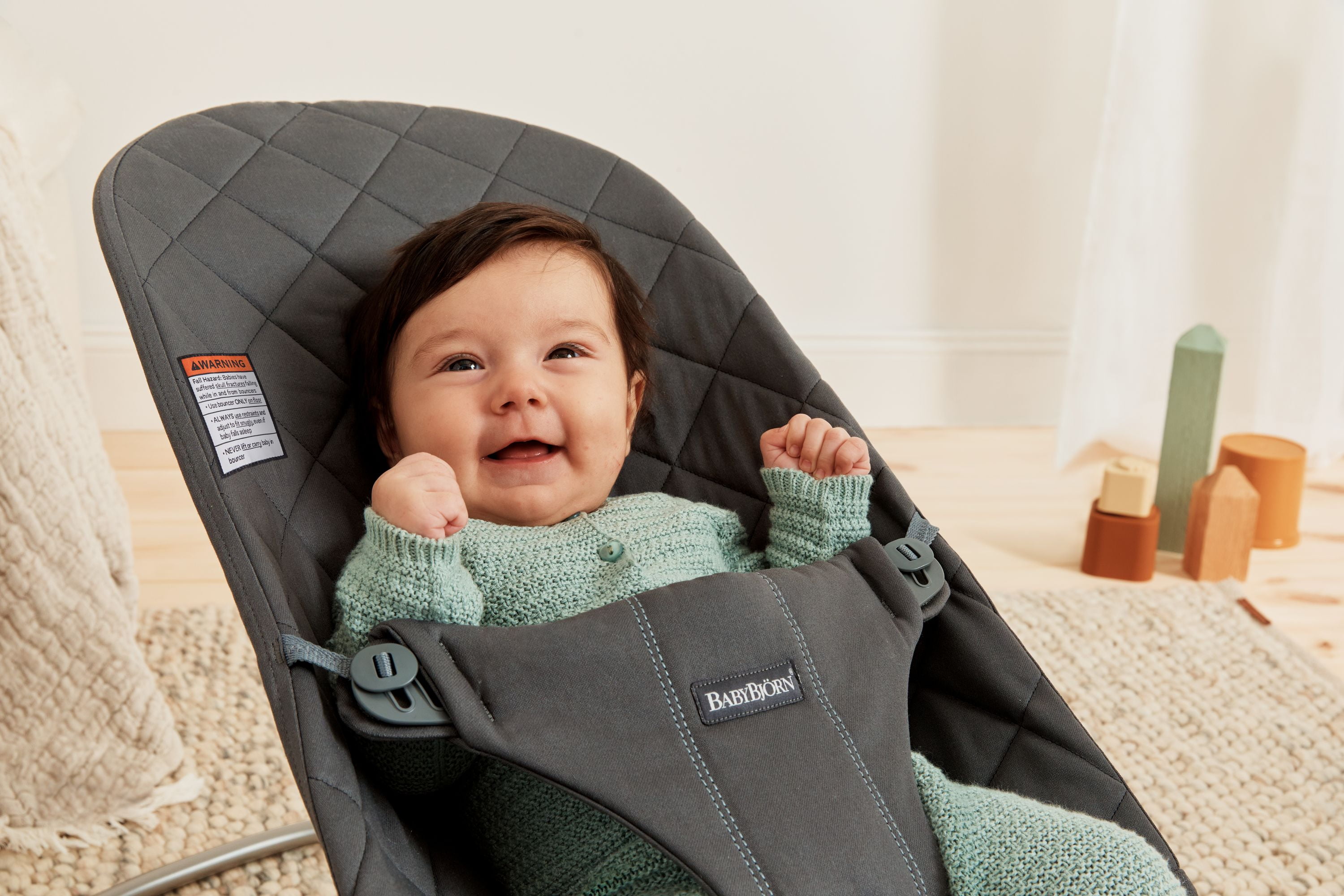 BabyBjorn Bouncer Bliss Baby Bouncer, Woven, Classic Quilt, Black