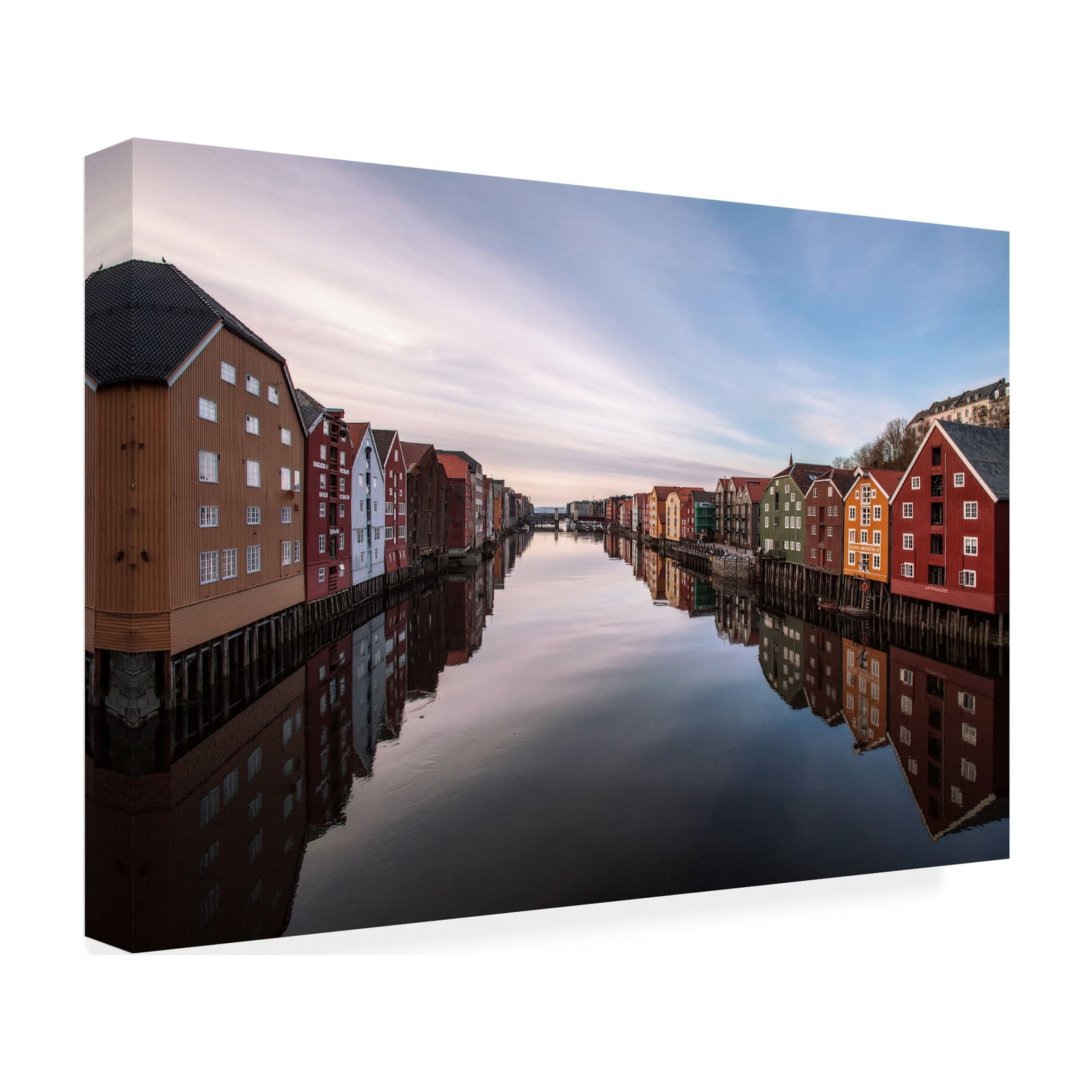 Par Soderman 'Trondheim Norway' Canvas Art