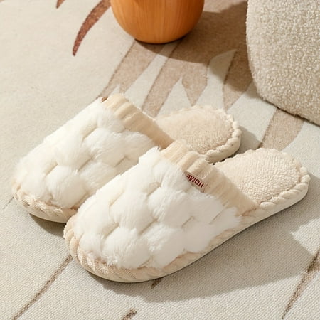 

GUANGZHFENGDA Stay warm and comfortable this winter with our Cozy Winter Plush Closed Toe Slip-ons. Featuring a plush exterior and soft sole these fuzzy shoes will keep your feet feeling