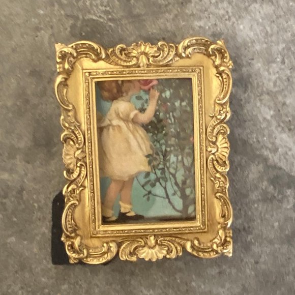 Marco de fotos antiguo Macarena tablero tallado dorado estilo europeo decorativo para colgar en la pared
