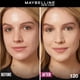 thumbnail image 4 of Set de correctores y polvos faciales Maybelline Instant Age Rewind, 4 of 5