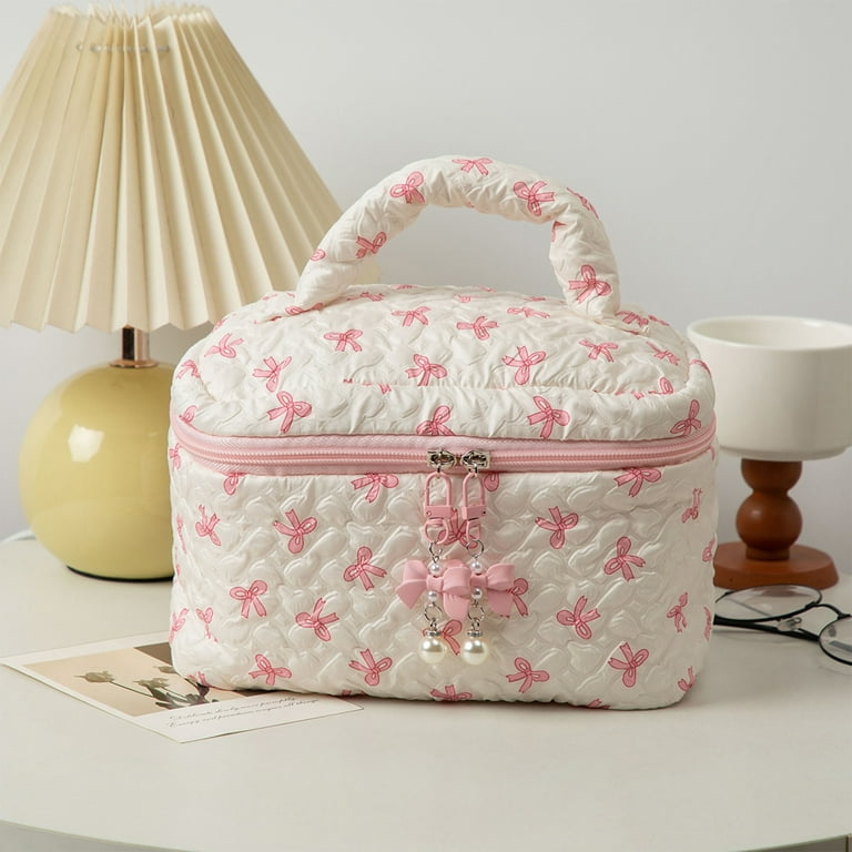 HongHeng Makeup Bag, Cute Quilted Floral Cosmetic Bag, Large