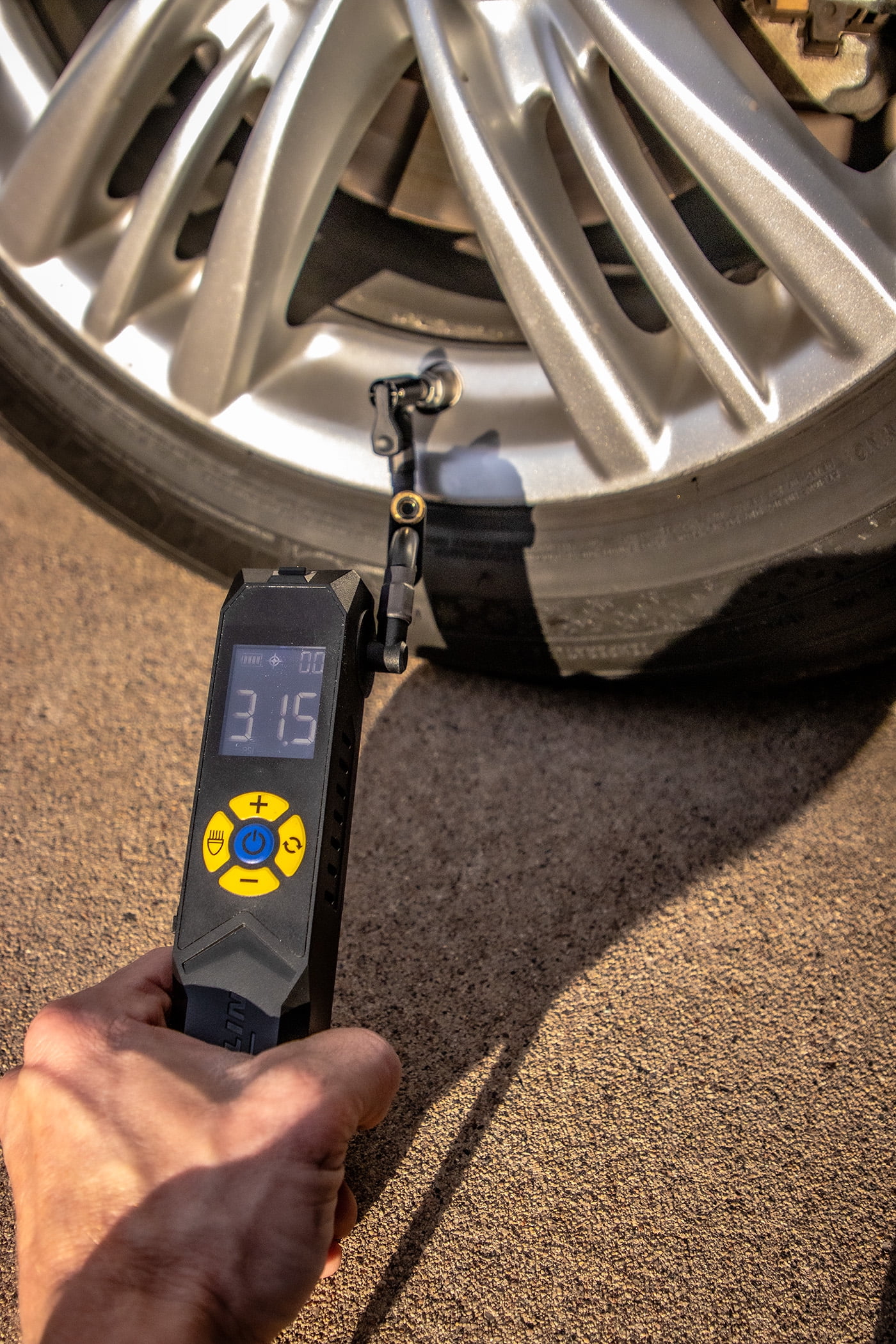Michelin Rechargeable Top-off Digital Tire Inflator