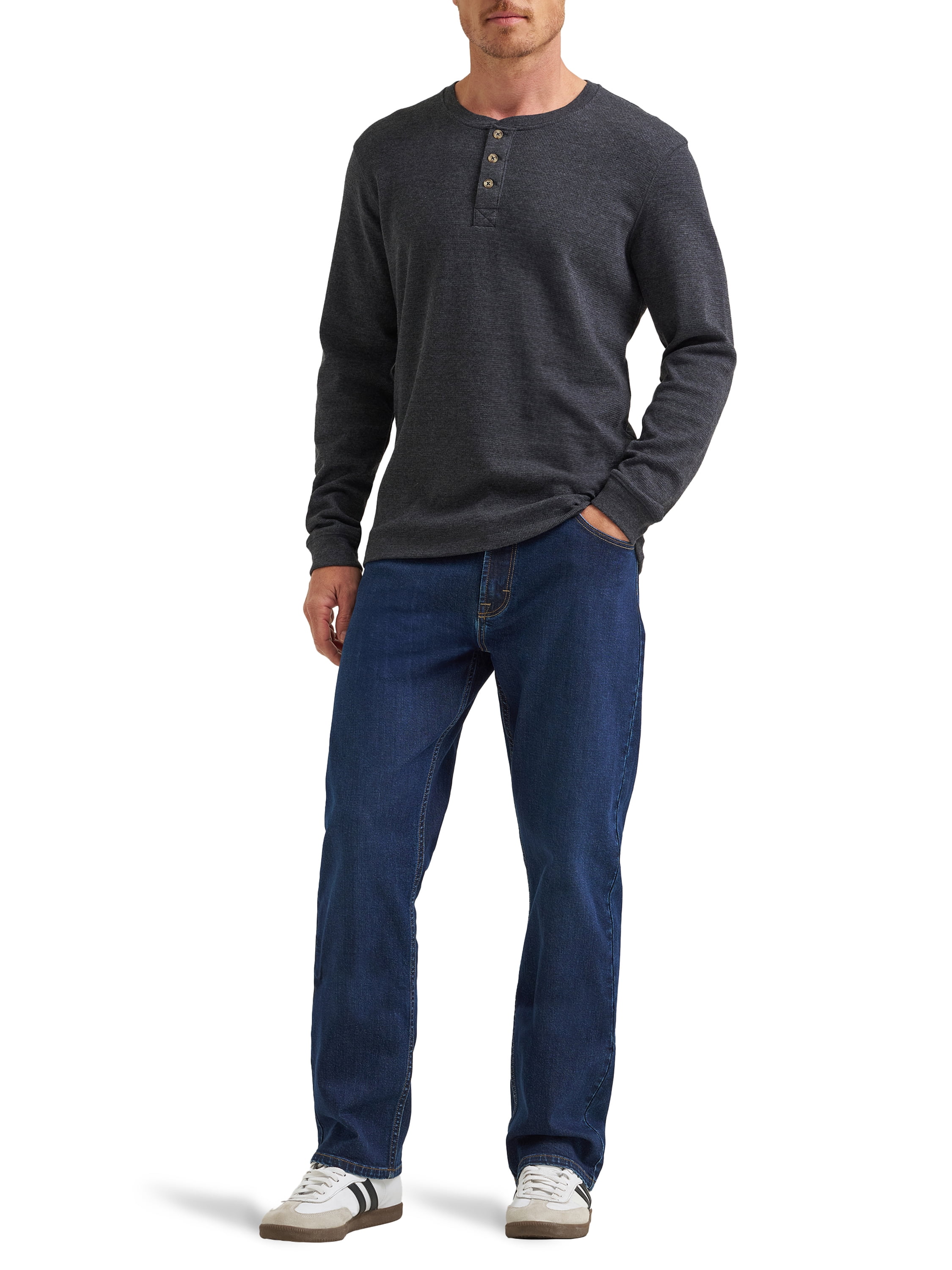 Wrangler Men's Straight Fit Jean with Stretch