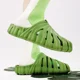 thumbnail image 3 of Sandalias de plataforma para hombre con diseño de nube y hojas divertidas, suaves y antideslizantes, para el hogar, para exteriores, de verano, para casa, planas, para hombre y mujer, para playa, 3 of 6