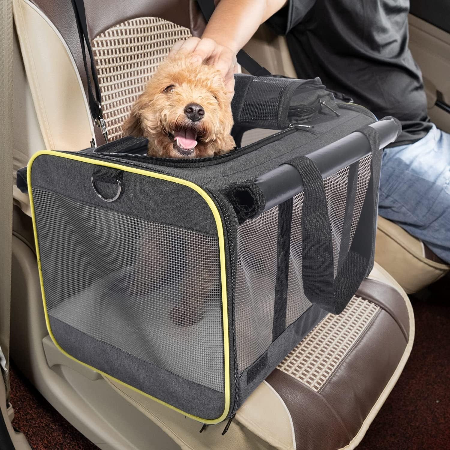 Pet Carrier for Large and Medium Cats, Soft-Sided Pet Carrier for Big Medium Cats and Puppy Dog Carriers Cat Carriers, Pet Privacy Protection Travel Carrier