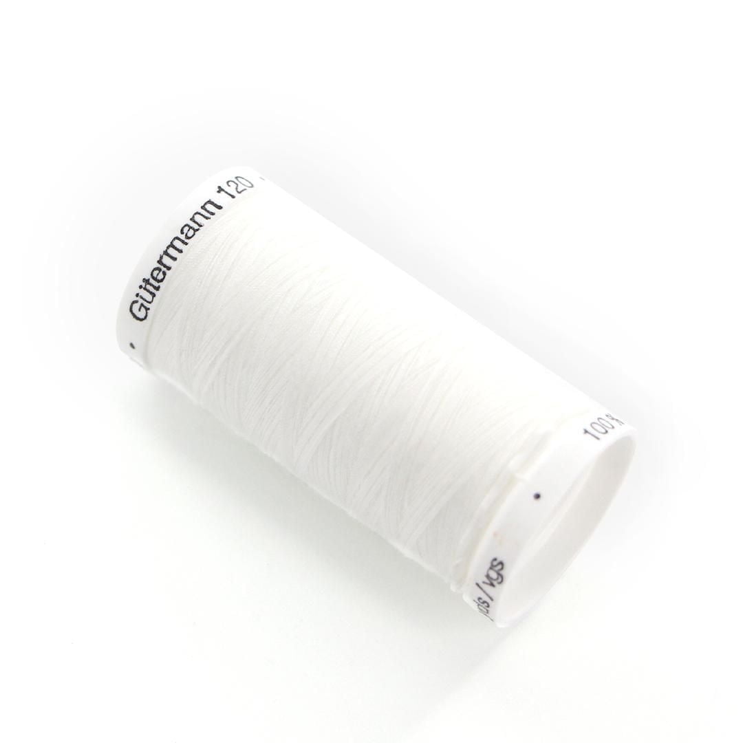 Fil tout usage Gutermann 120 à 100 % polyester 274 m/300 vgs