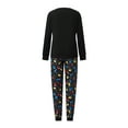 thumbnail image 2 of Conjunto de pijamas navideños familiares a juego con estampado de luces de guirnalda de letras. Pijamas de vacaciones para papá, mamá y niños., 2 of 9
