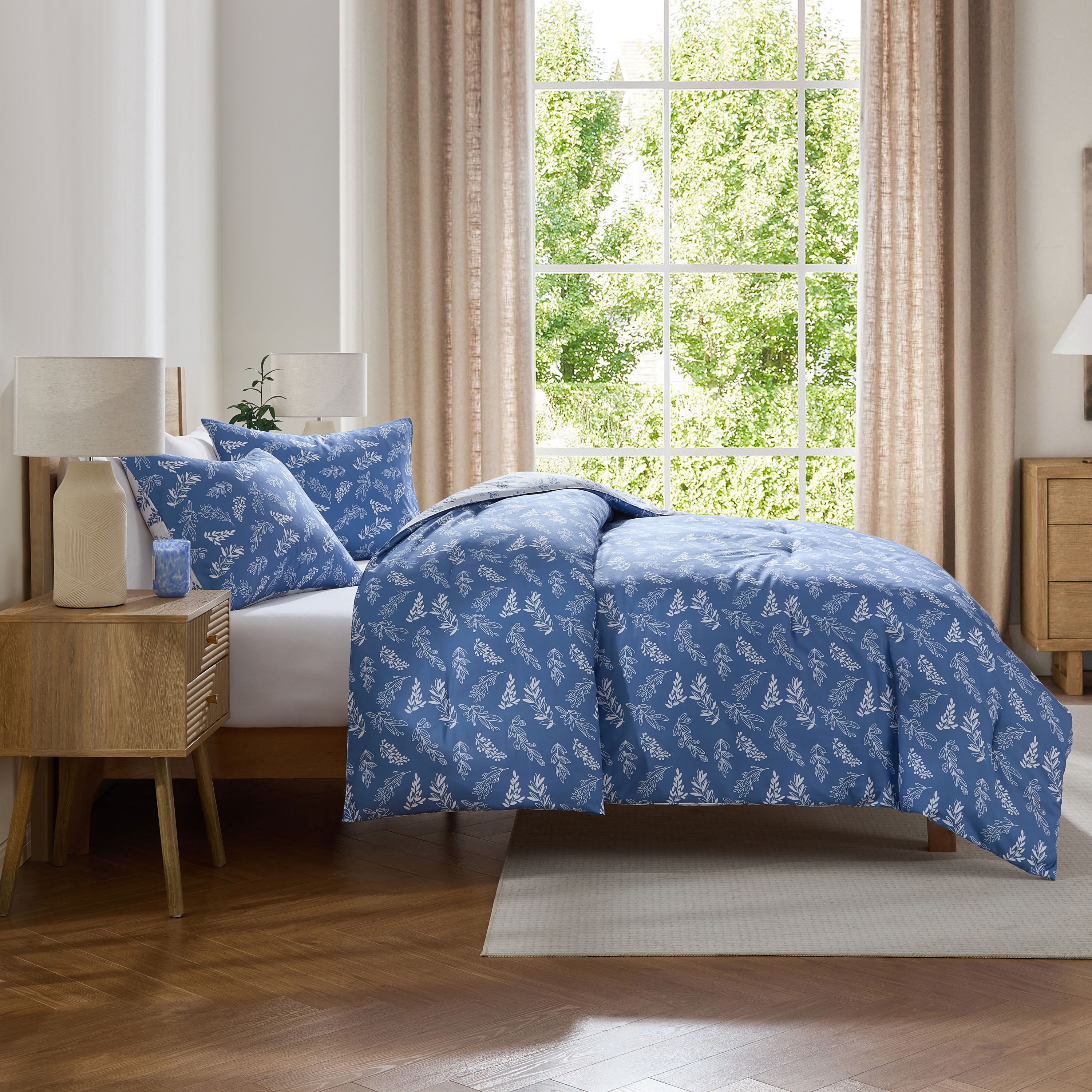 LammaLoe Queen comforter set, 3 Piece Botanical Bed in a Bag, Reversible Bedding Comforter Set with Sheets, Modern Bed Set, Slate Blue/Cloud Stone
