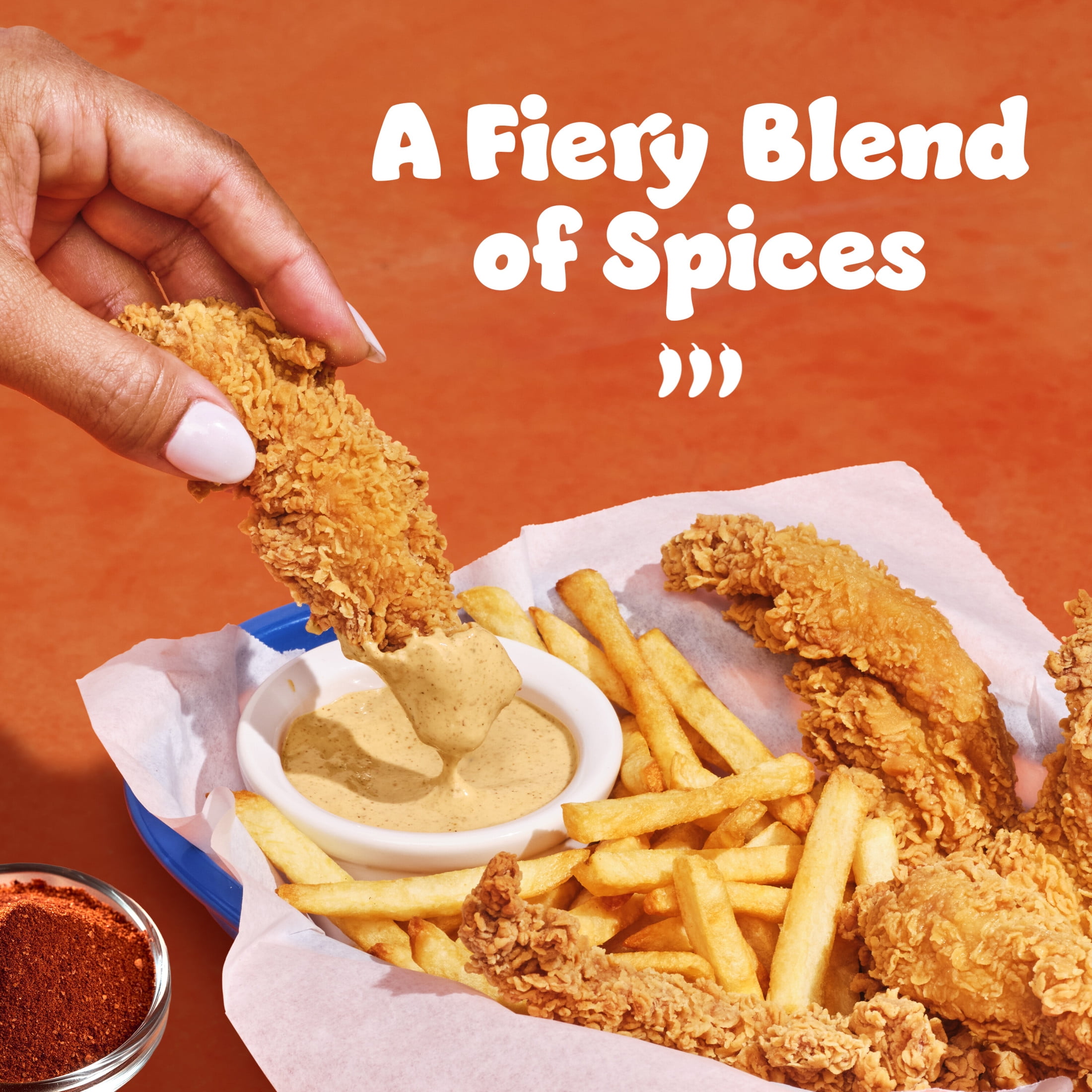 Hidden Valley Sizzlin' Nashville Hot Ranch Dip Sauce Condiment & Dressing, 20 fl oz Squeeze Bottle