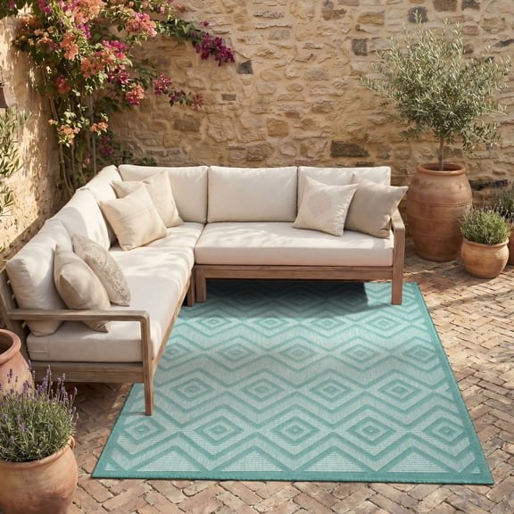 Nourison Versatile Indoor/Outdoor Aqua/Teal 5' x 7' Area Rug, (5x7)