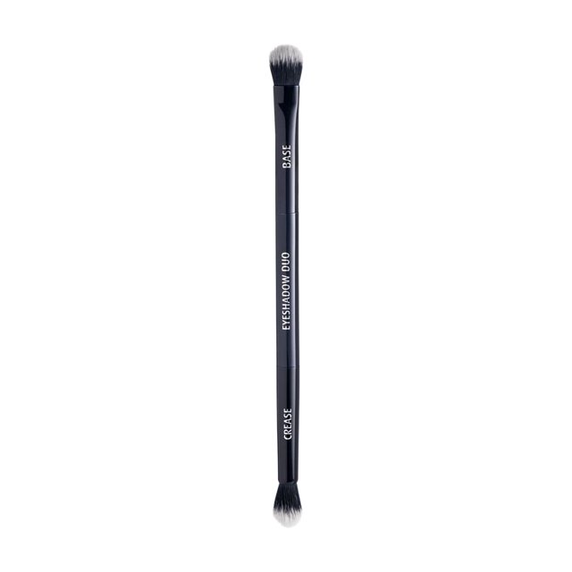 Lune+Aster Eyeshadow Duo Brush - Brocha dúo para sombras de ojos vegana de doble punta y multitarea.