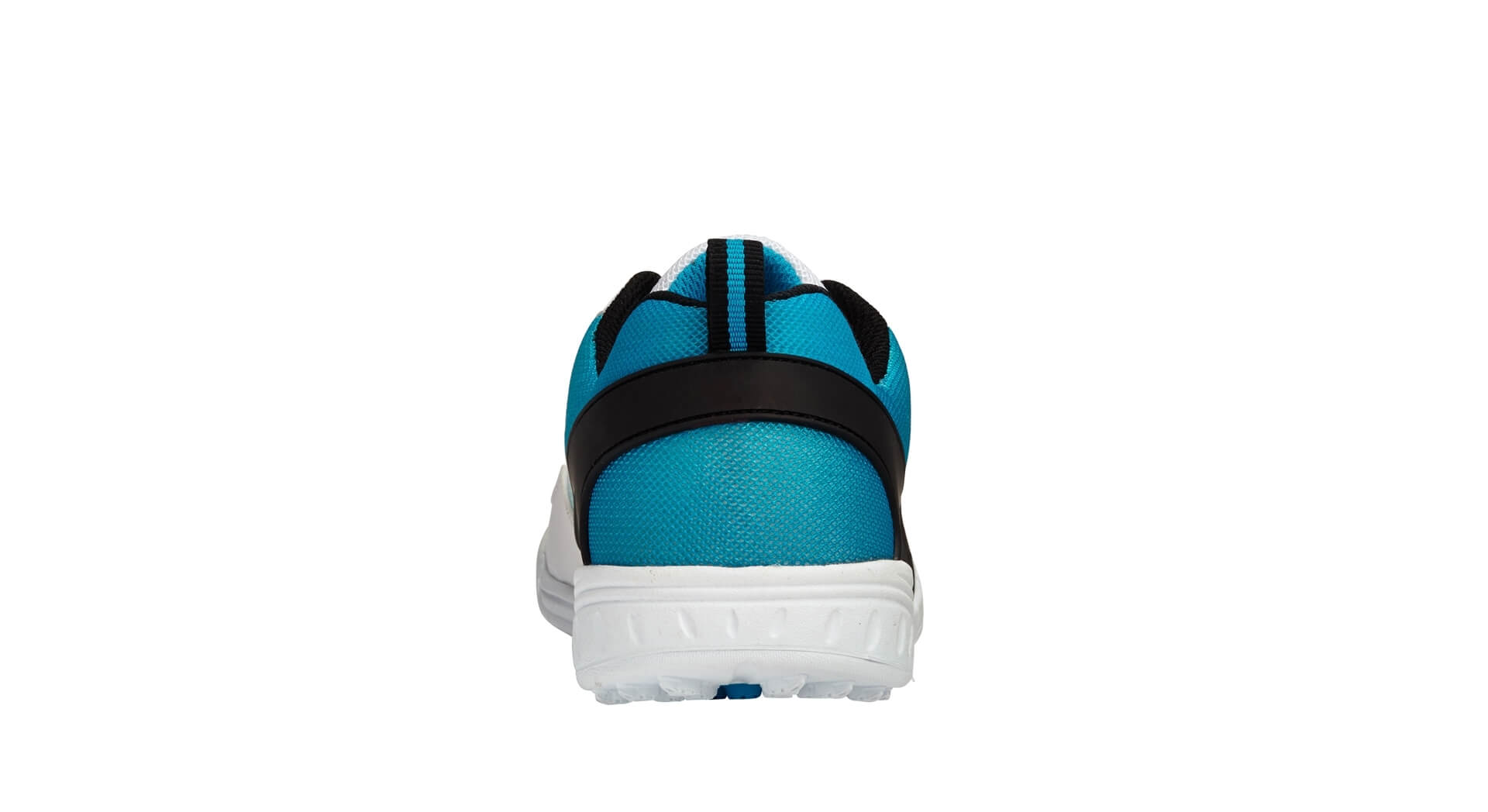 junior cricket shoes size 4