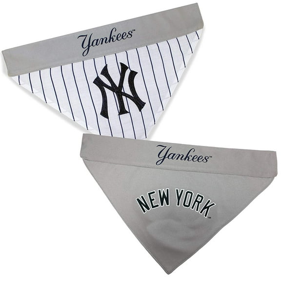 Pets First MLB New York Yankees Reversible Bandana - Dual-Sided Bandana for Cats & Dogs