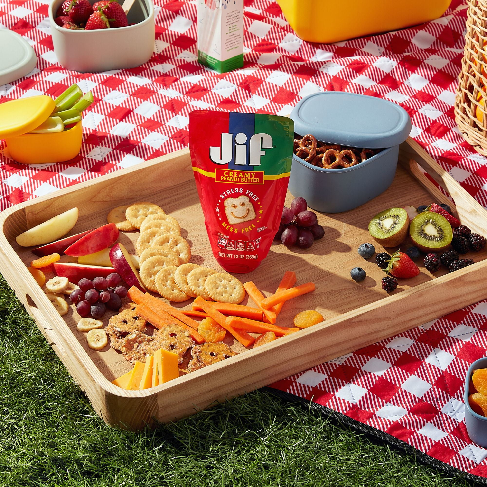 (10 pack) Jif Squeeze Creamy Peanut Butter, 13 oz. - Smooth, Creamy Texture, Portable Peanut Butter Pouch