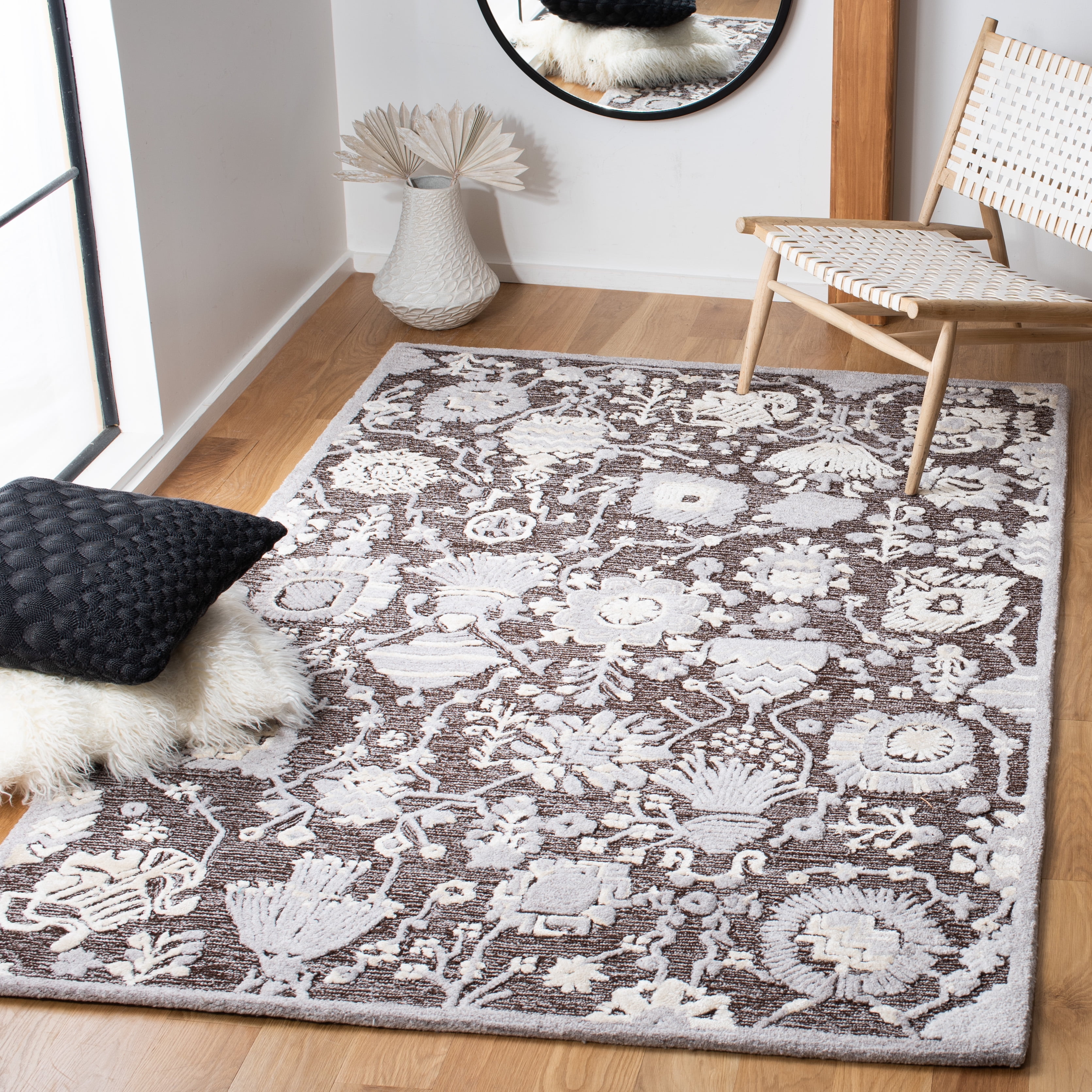 SAFAVIEH Glamour Quinten Floral Area Rug, Dark Brown/Ivory, 5' x 8'
