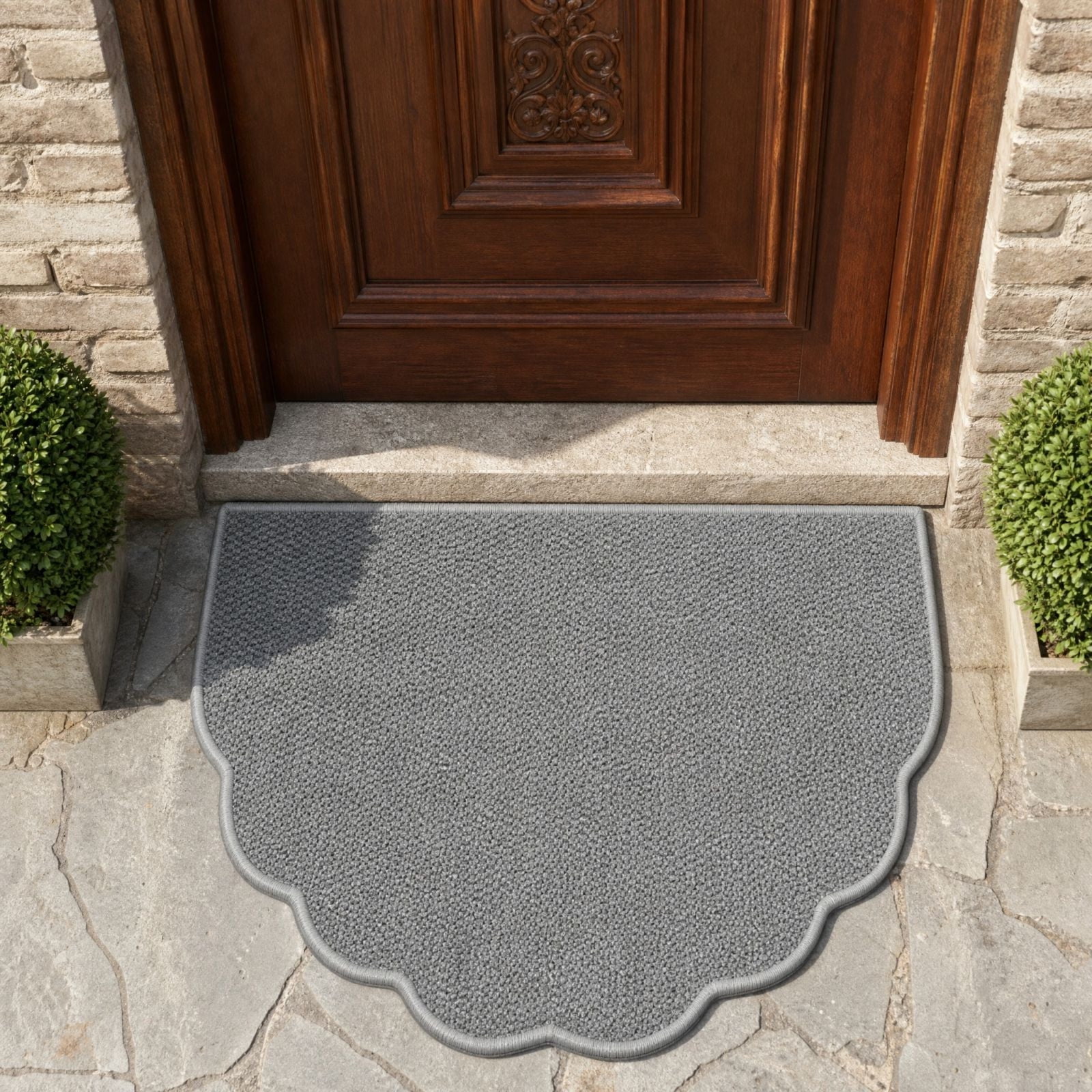 Irregular Scalloped Semi Circular Entrance Doormat Polyester Front Door Rug Indoor Floor Mat for Entryway Mudroom Balcony Home Decor Shoe Scraper Dirt Trapping Mat 1 Pack Gray 23.6 X 15.7 In