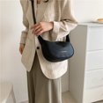 thumbnail image 4 of Bolso de diseño retro y exclusivo para mujer de otoño 2025, nuevo modelo popular, bolso cruzado versátil, bolso de lujo con textura de empanadilla., 4 of 10