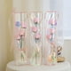 thumbnail image 4 of Xiao Hua Regalos, flores, cajas de regalo, bolsas de embalaje, bolsa de una sola flor, bolsa de embalaje de flores de mano transparente de PVC, caja de regalo de embalaje de ramo (borde blanco), 4 of 5
