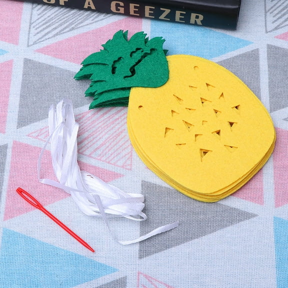 LEORX Tropical Party Garland Pineapple Banner Felt Decor for Summer Parties BBQ Pool Garden Yellow 6