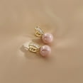 thumbnail image 4 of Fiudx Pendientes En Perlas, Pendientes En Aro y Perla Artificial, Pendientes En Incrustaciones En Círculos, Aleación de Cobre, Accesorio de Moda, Ideal para Oídos Sensibles, Regalo para Celebraciones, 4 of 6