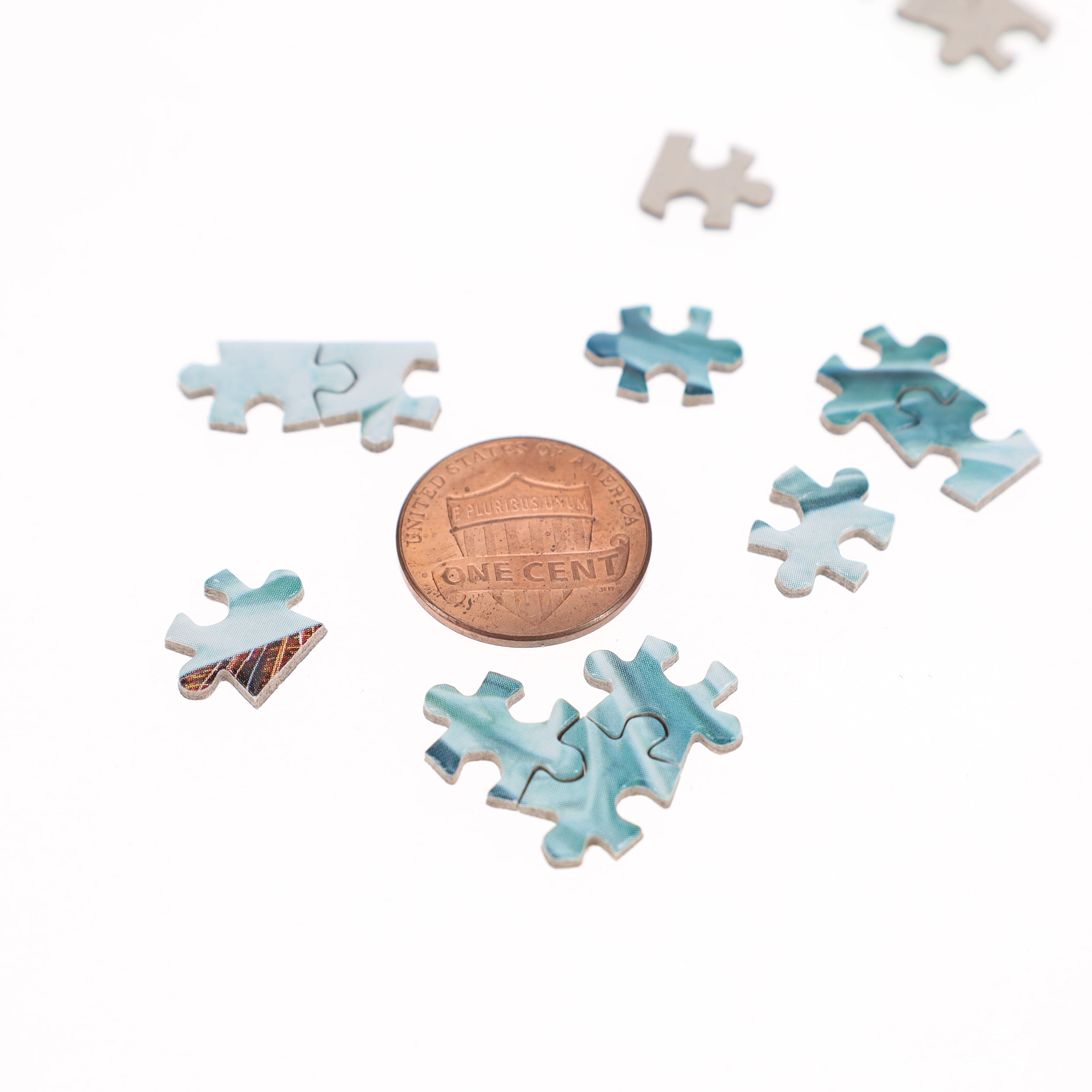 TDC Games World's Smallest Jigsaw Puzzle - Lady Liberty - 4 x 6 inches